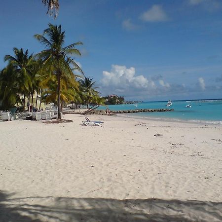 ברידג'טאון Beach Guest House Cleverdale מראה חיצוני תמונה